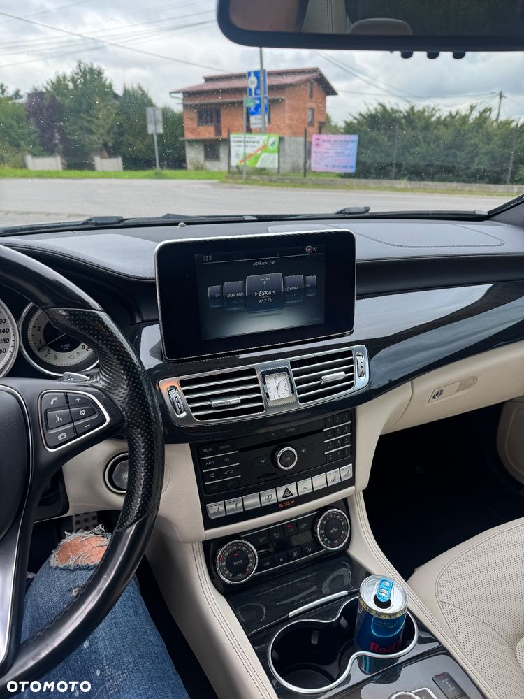 Mercedes-Benz CLS 500 4Matic 7G-TRONIC - 12