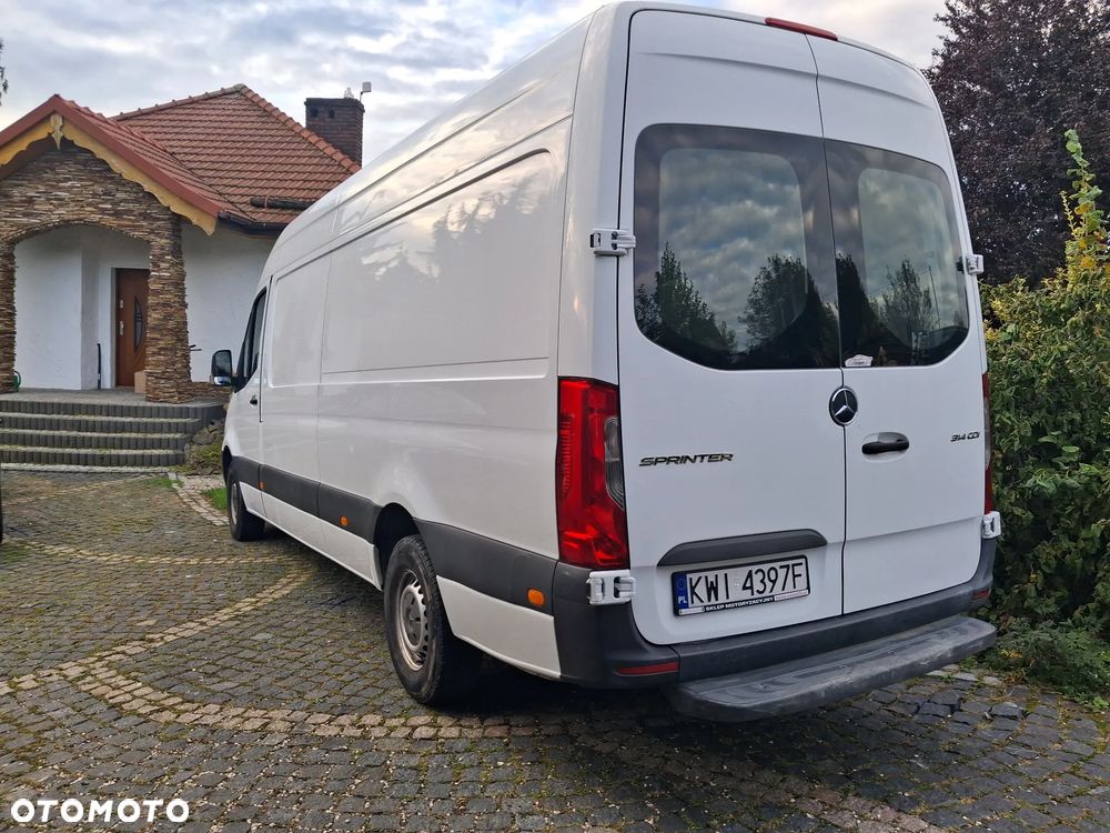 Mercedes-Benz Sprinter - 7