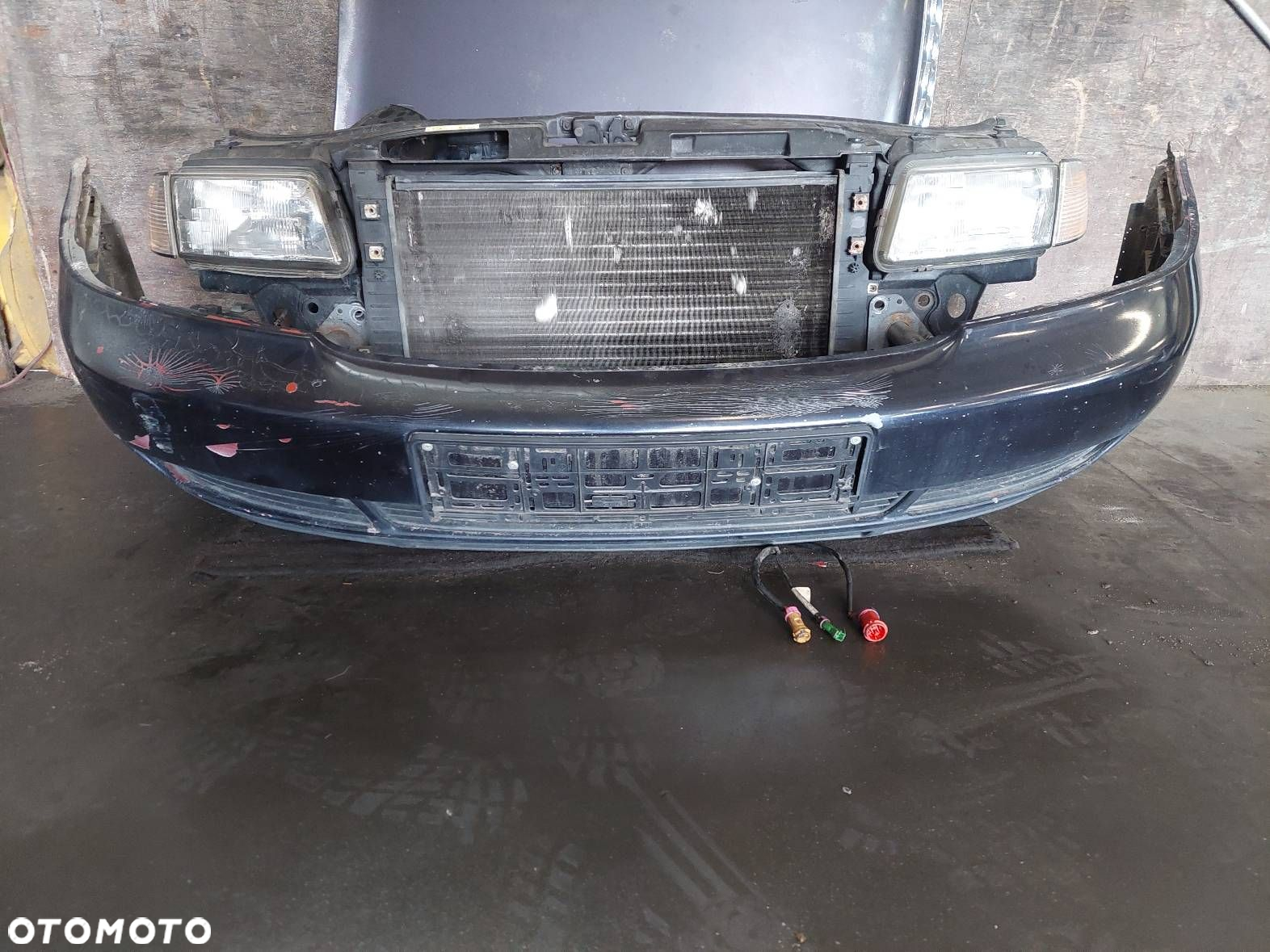 KOMPLETNY PRZÓD MASKA PAS ZDERZAK BŁOTNIKI LAMPY AUDI A4 B5 LZ5L - 7