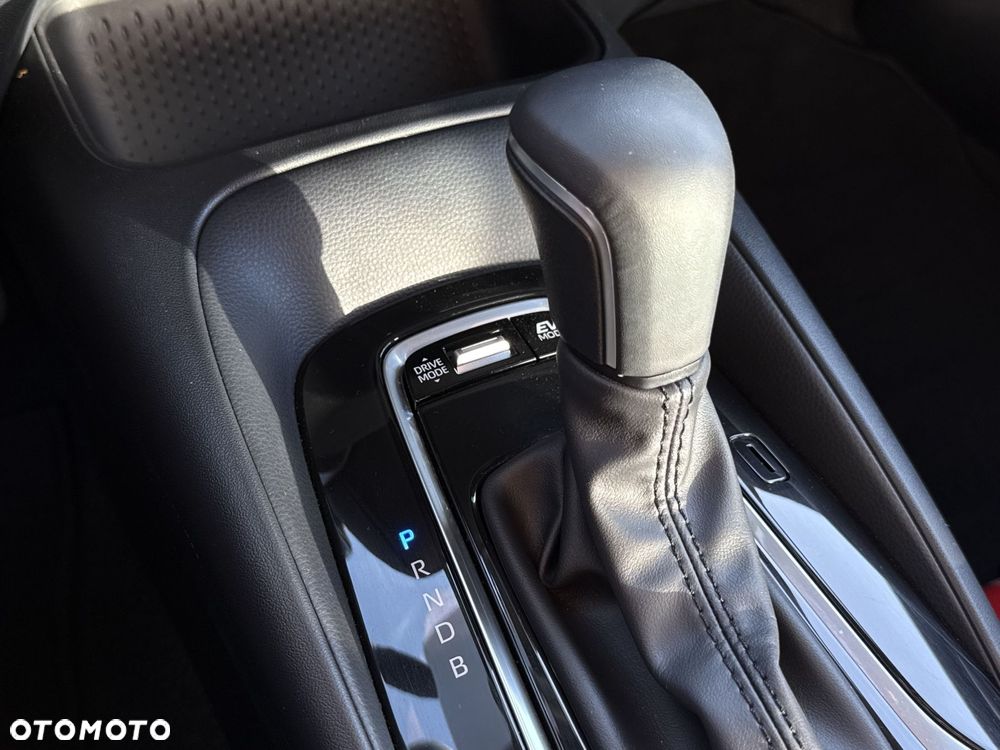Toyota Corolla 1.8 Hybrid Comfort - 25