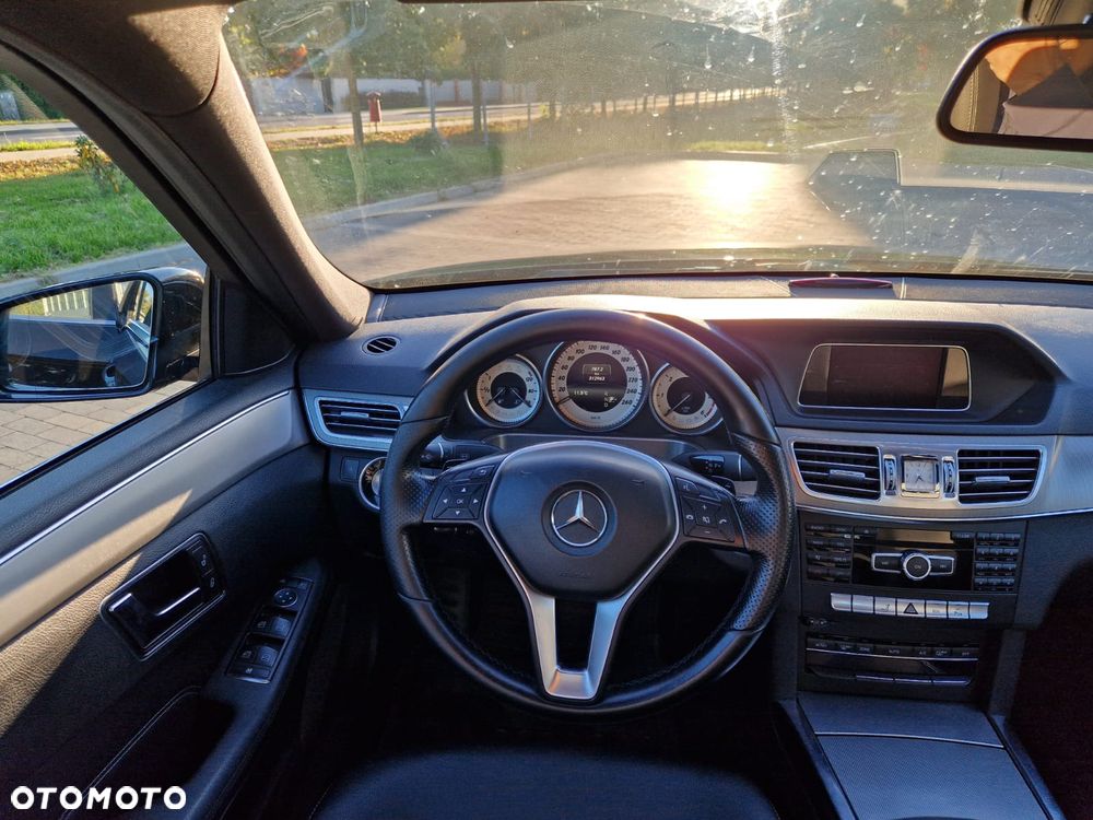 Mercedes-Benz Klasa E - 18