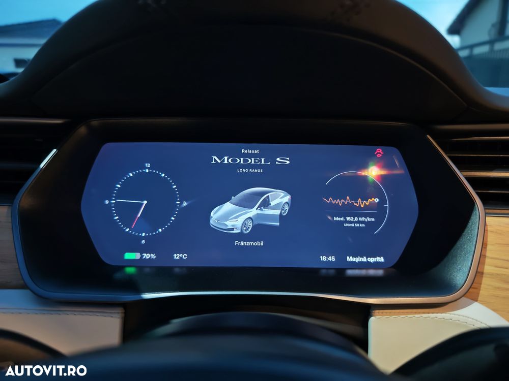 Tesla Model S Long Range - 14