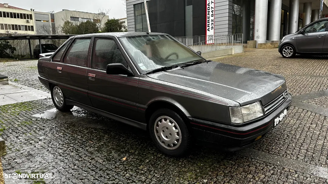 Renault 21 2.2 Ti - 8