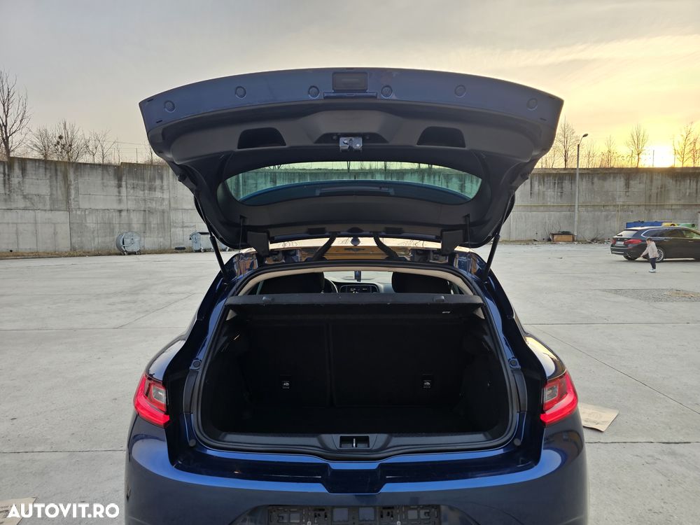 Renault Megane ENERGY dCi 110 Start & Stop LIMITED - 13