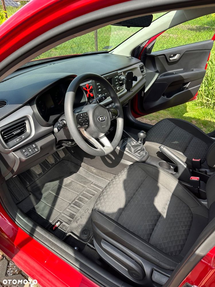 Kia Rio 1.2 M - 20