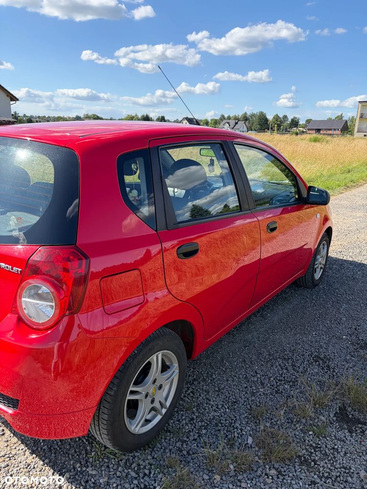 Chevrolet Aveo 1.2 16V Base - 4