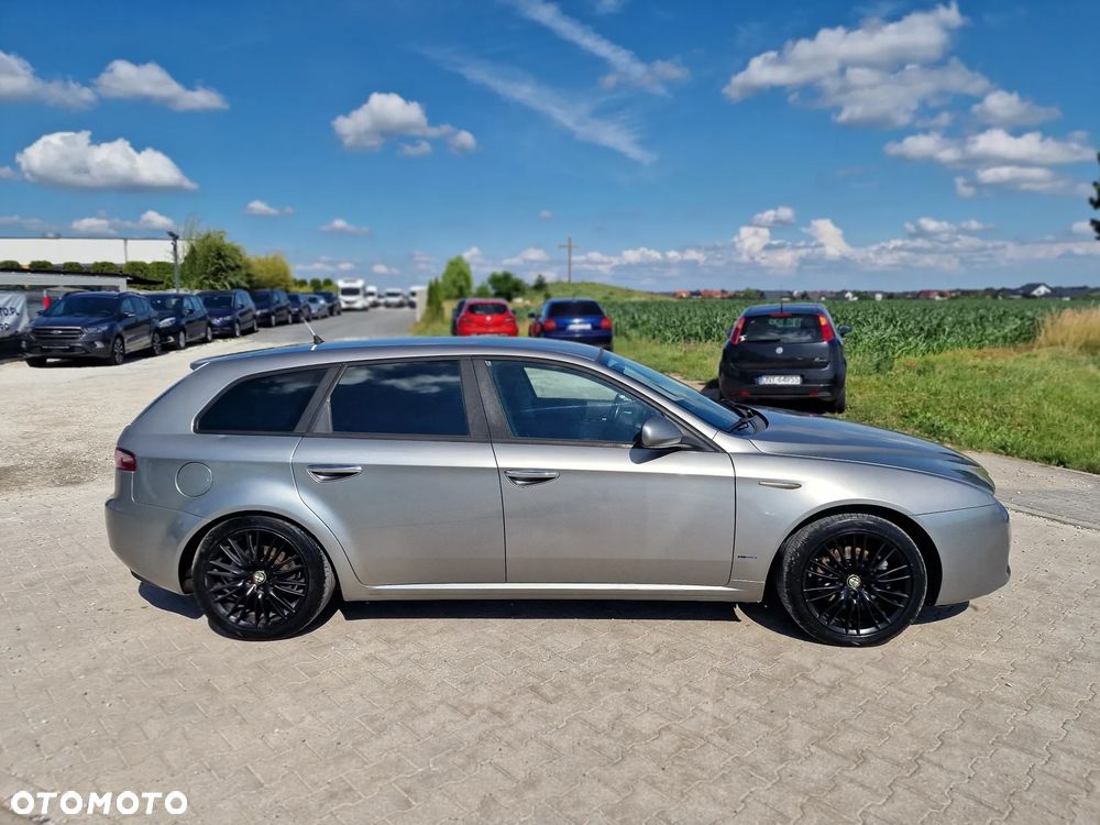 Alfa Romeo 159 2.2 JTS 16V Distinctive - 8