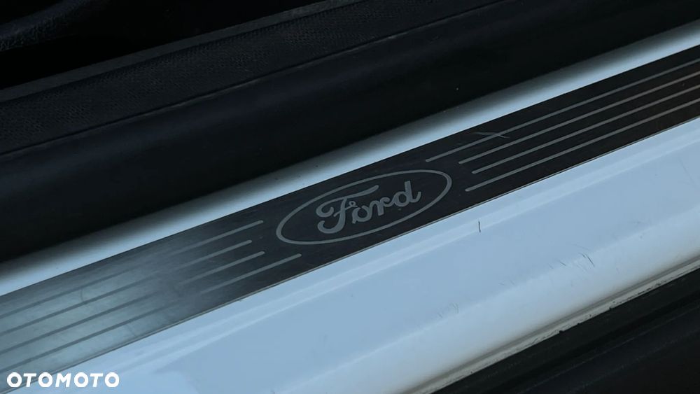Ford Kuga 2.0 TDCi Titanium - 30