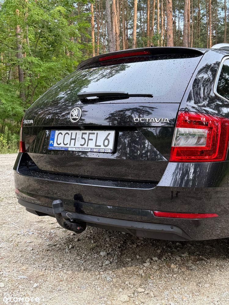 Skoda Octavia 1.6 TDI DSG Premium Edition - 10