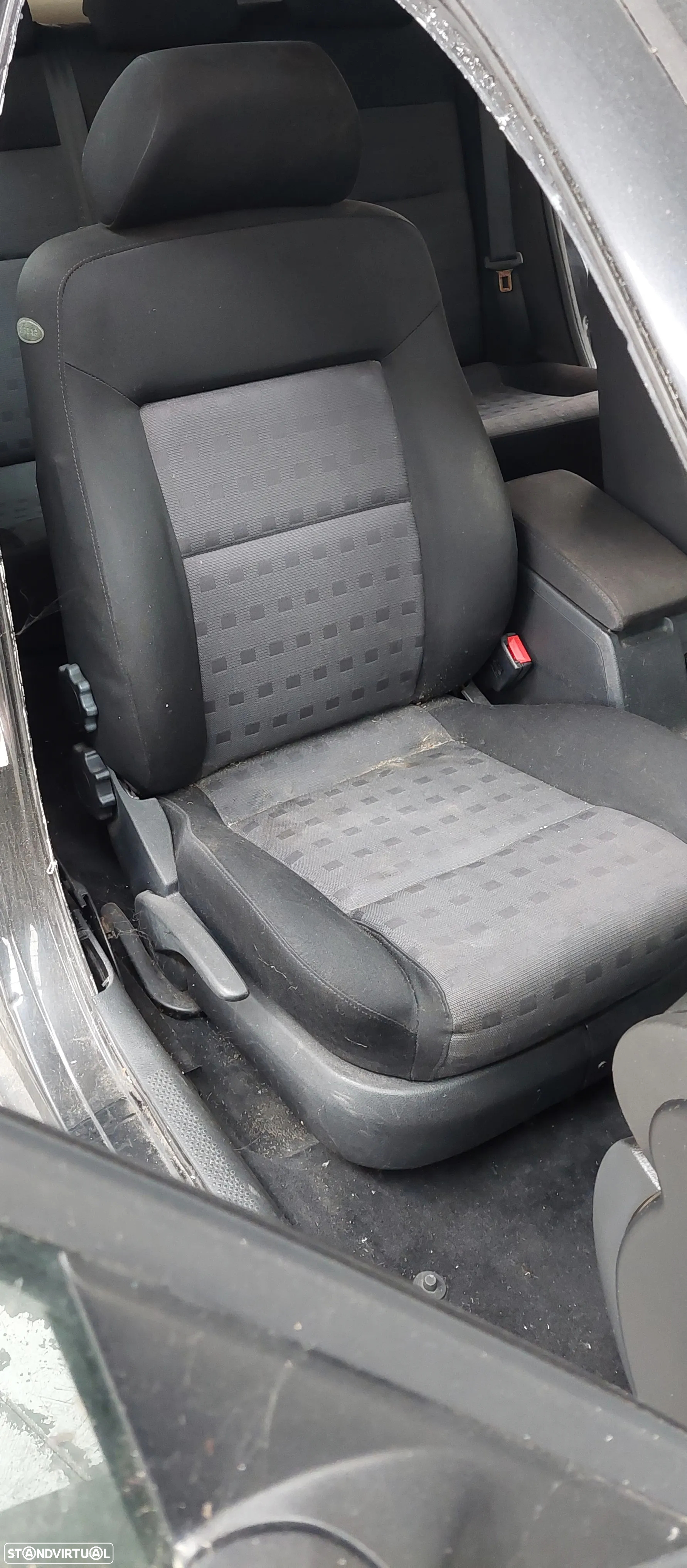 VW PASSAT B5 VARIANT PARA PEÇAS - 9