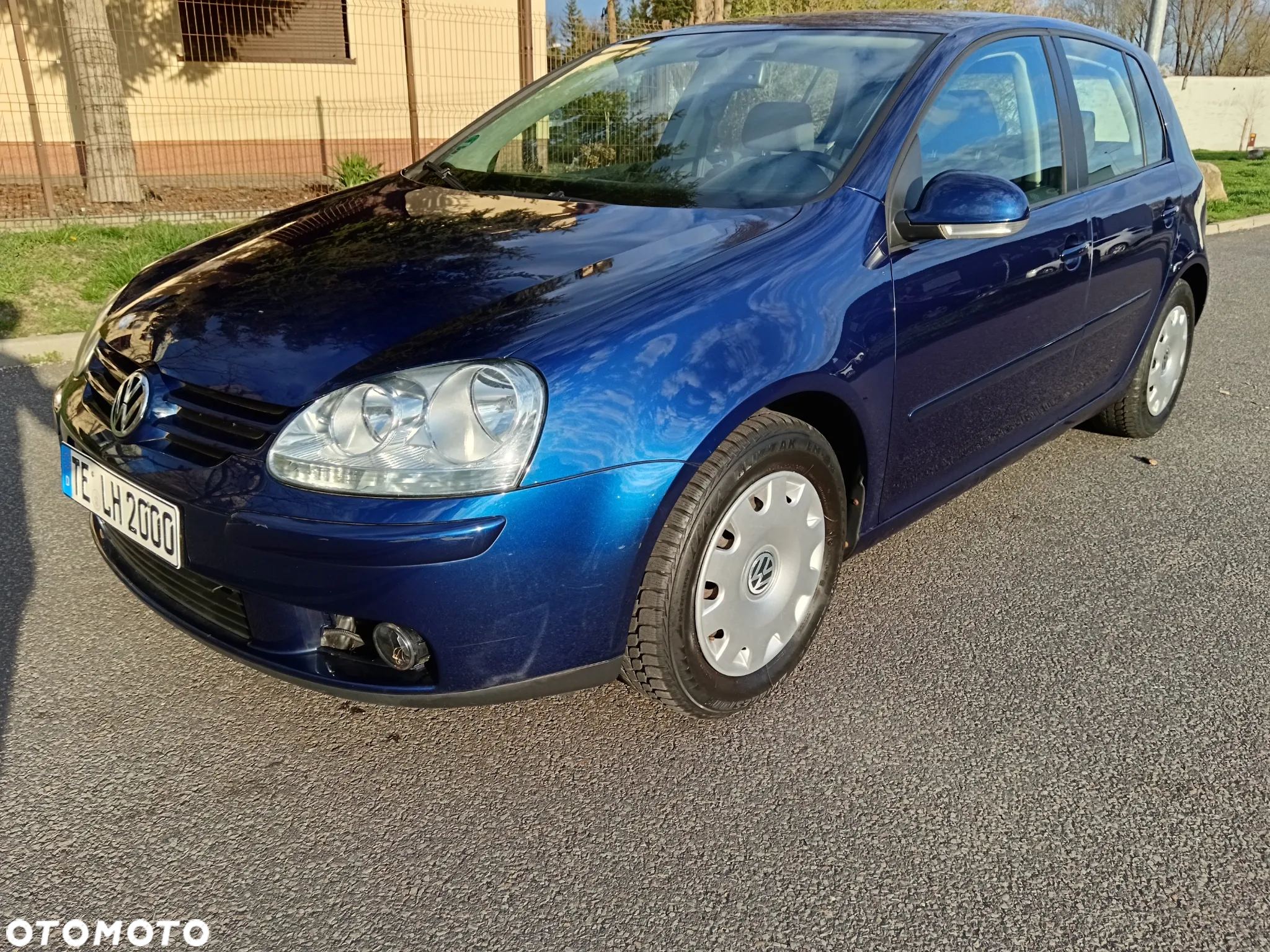 Volkswagen Golf 1.9 TDI Sportline - 17