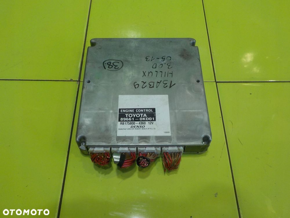 TOYOTA HILUX VII 3.0 D4D 08r sterownik komputer silnika 89661-0K001 - 5