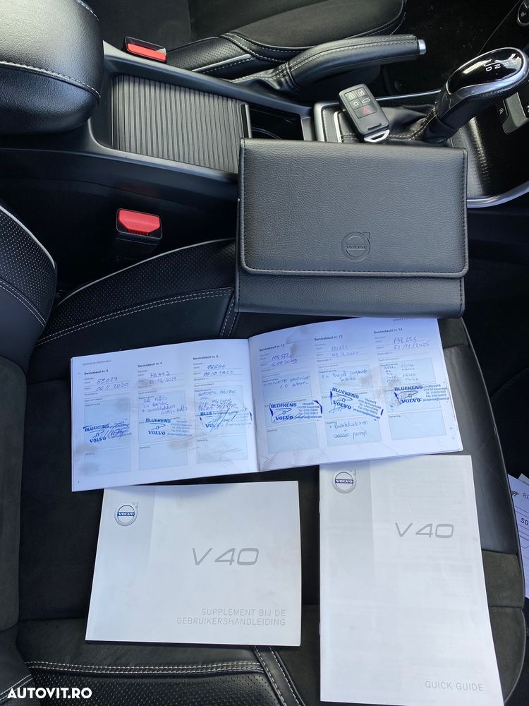 Volvo V40 D3 Geartronic R Design - 18