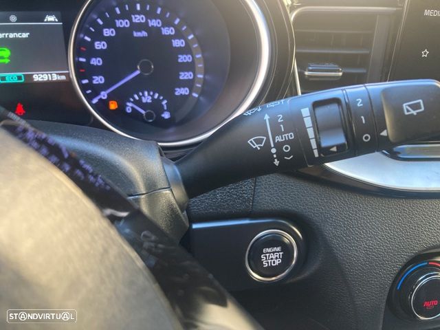 Kia XCeed 1.6 GDi PHEV Tech - 13