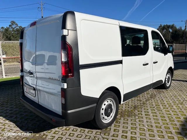 Renault TRAFIC 6lug. 120cv - 8