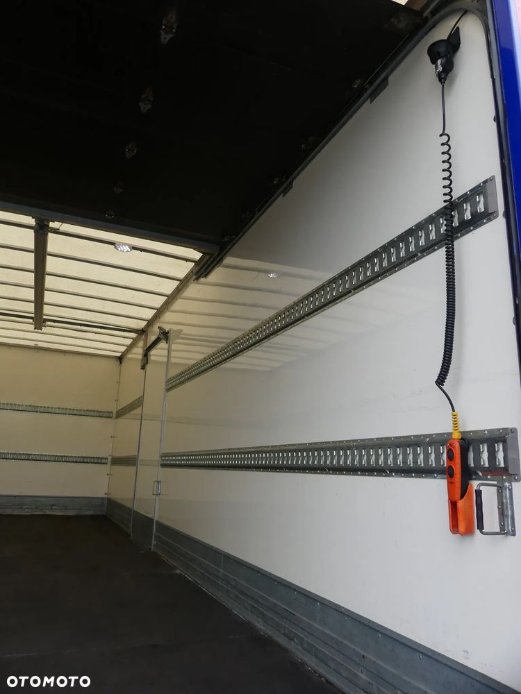 Renault D12 210  / EURO 6 / KONTENER + WINDA / ROLETA / - 20