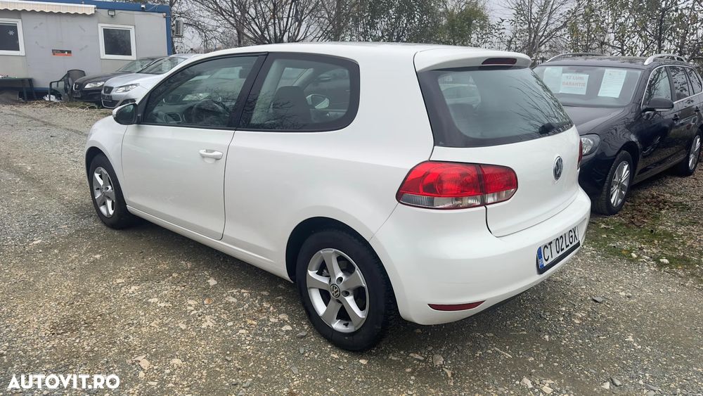 Volkswagen Golf - 13