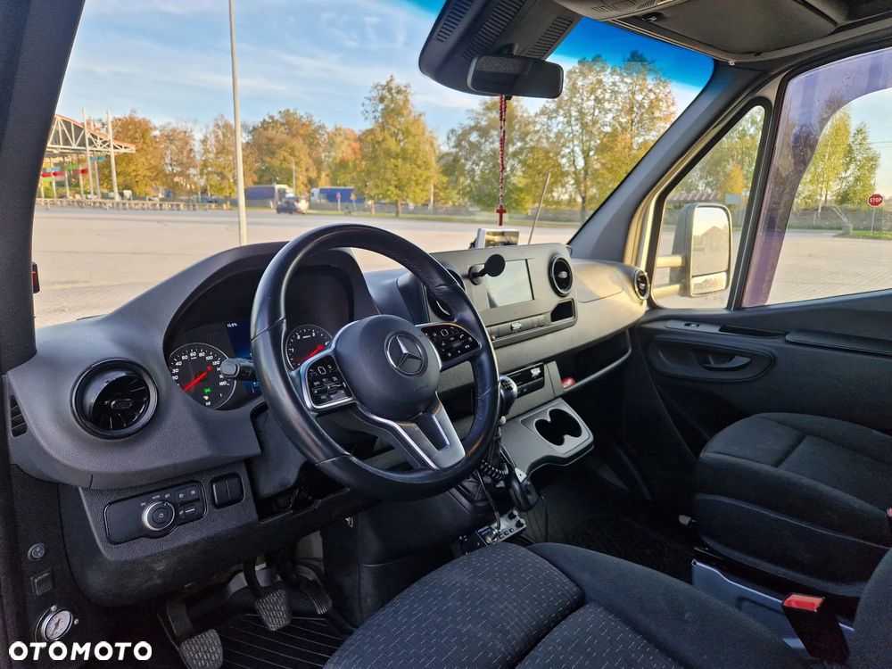 Mercedes-Benz SPRINTER - 9