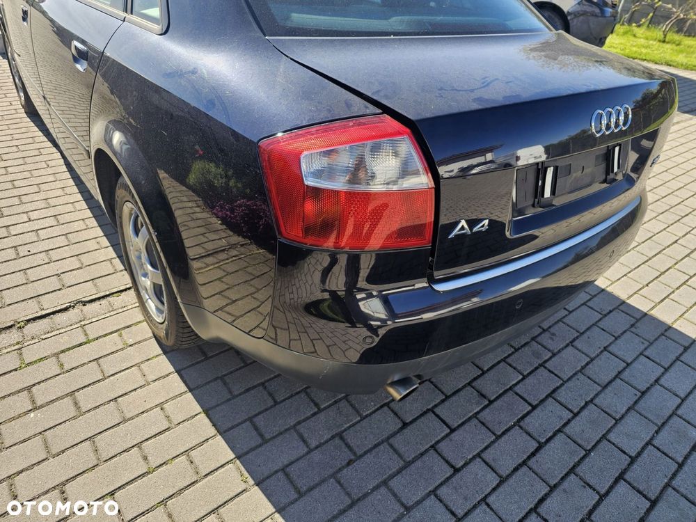 Zderzak tylny czujniki PDC Audi A4 B6 Kod lakieru LZ5L - 2