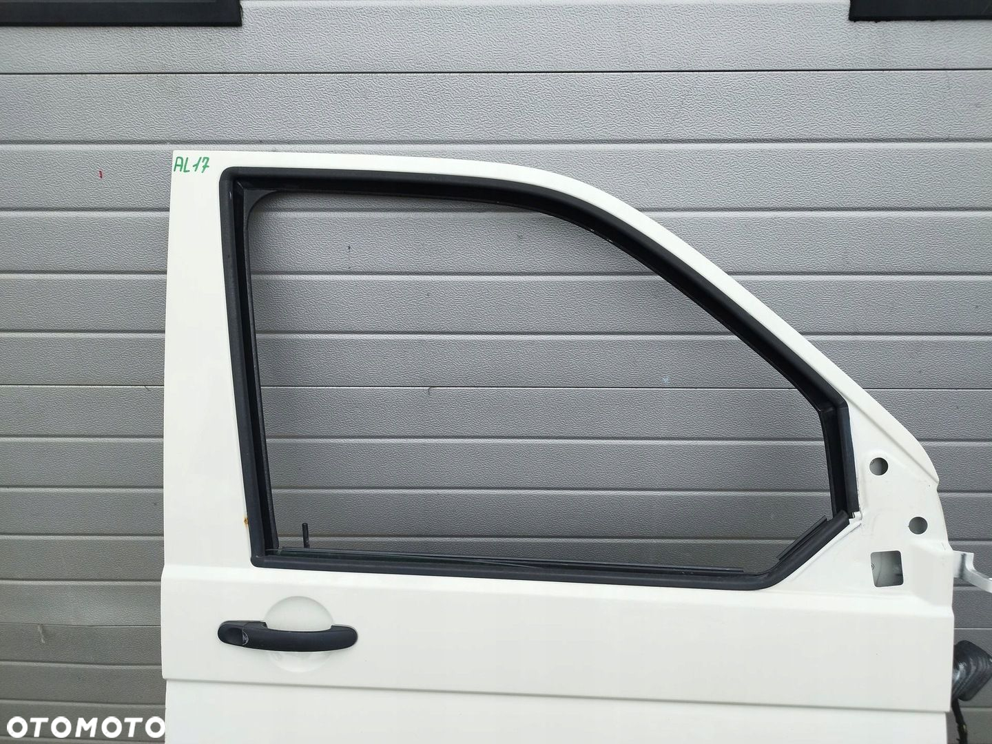 DRZWI PRZEDNIE PRZOD PRAWE VW TRANSPORTER T5 AL17 - 2