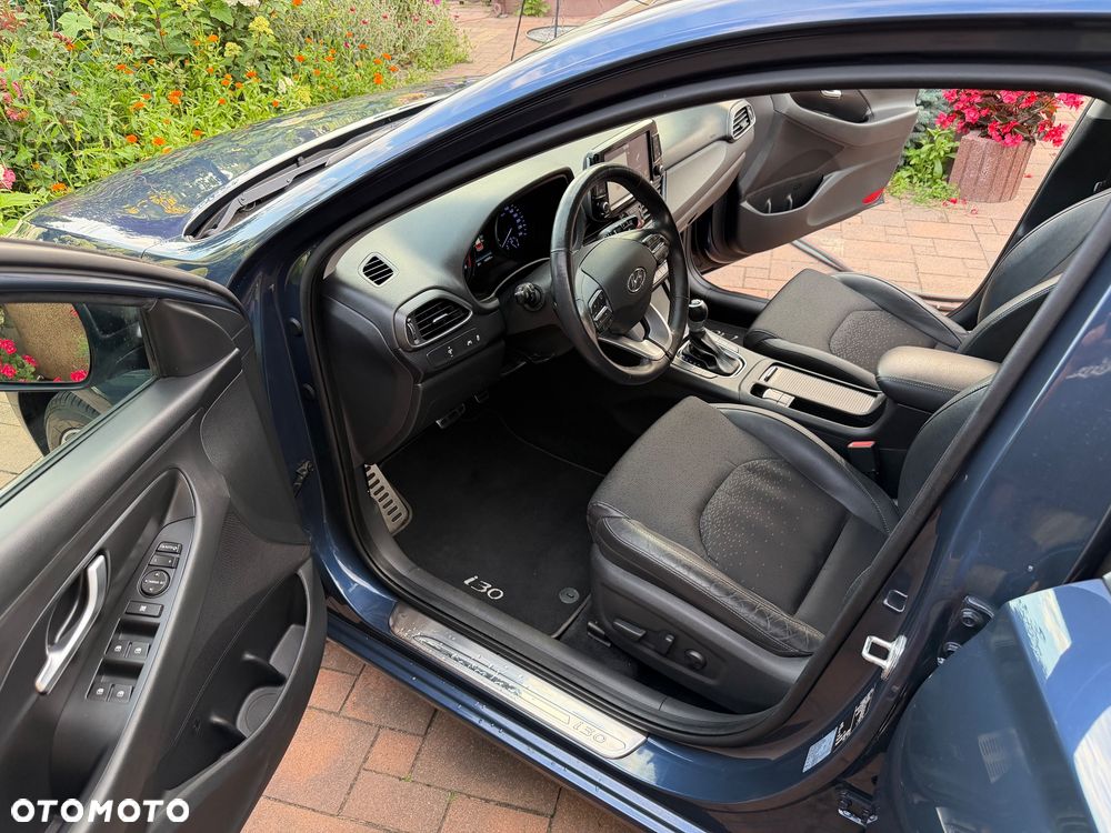 Hyundai i30 1.4 T-GDI DCT Premium - 29
