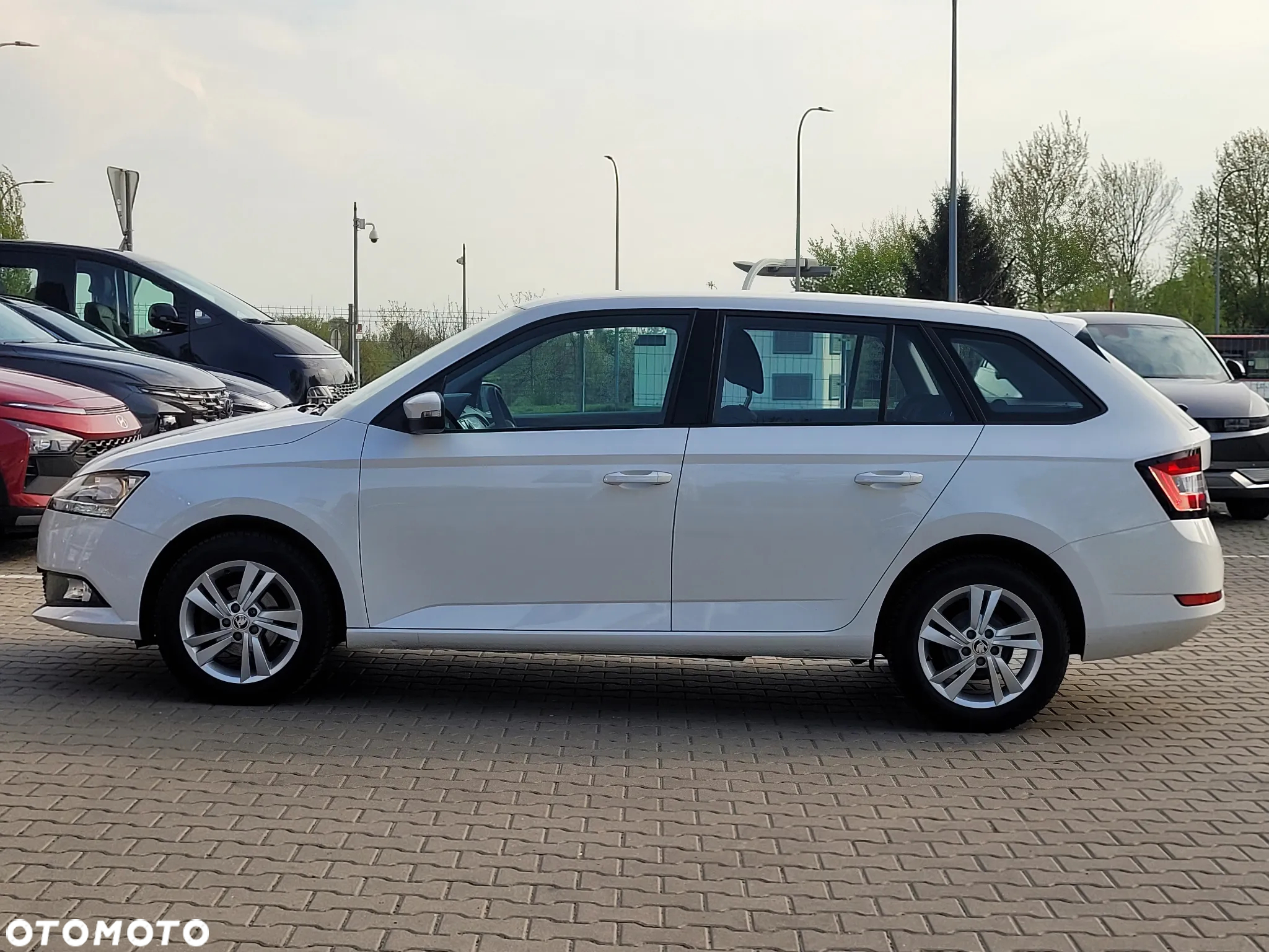 Skoda Fabia 1.0 TSI Ambition - 7