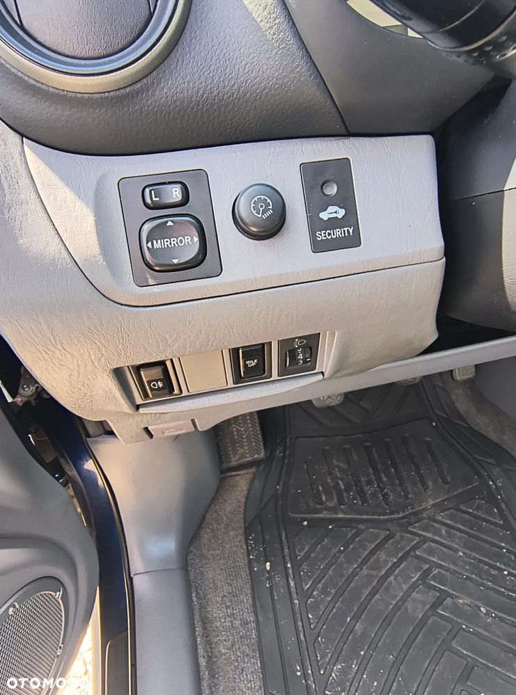 Toyota RAV4 D-4D 4x4 Sol - 15
