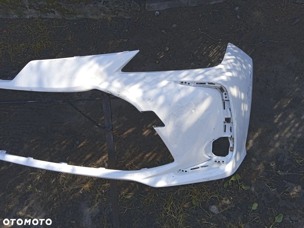 ZDERZAK PRZEDNI TOYOTA COROLLA E21 SEDAN 18- - 5