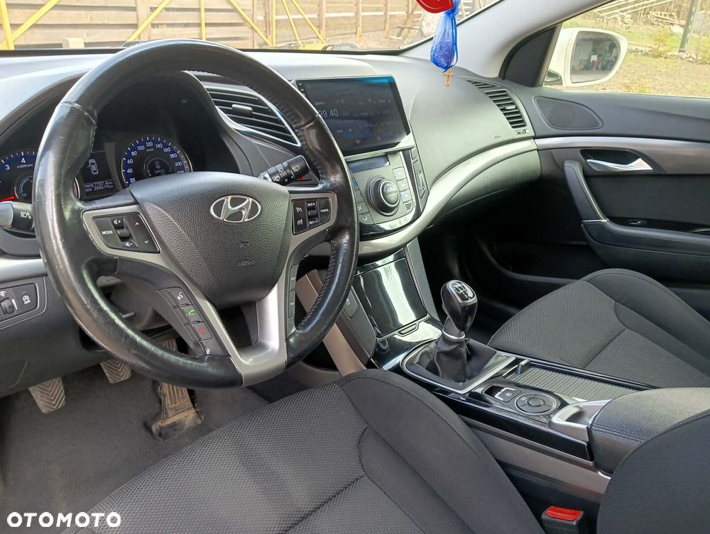 Hyundai i40 1.6 GDI Comfort + - 12