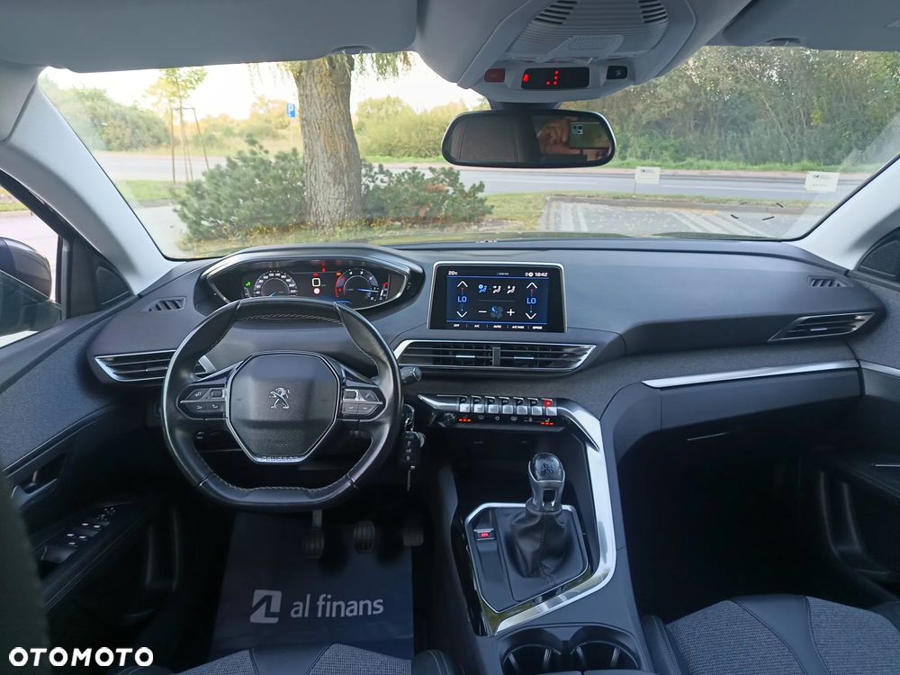 Peugeot 3008 1.5 BlueHDi Allure S&S - 7