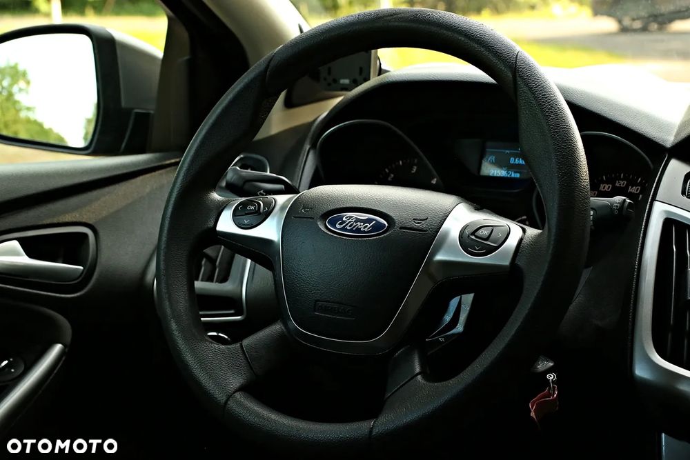 Ford Focus 1.6 TDCi DPF Titanium - 35