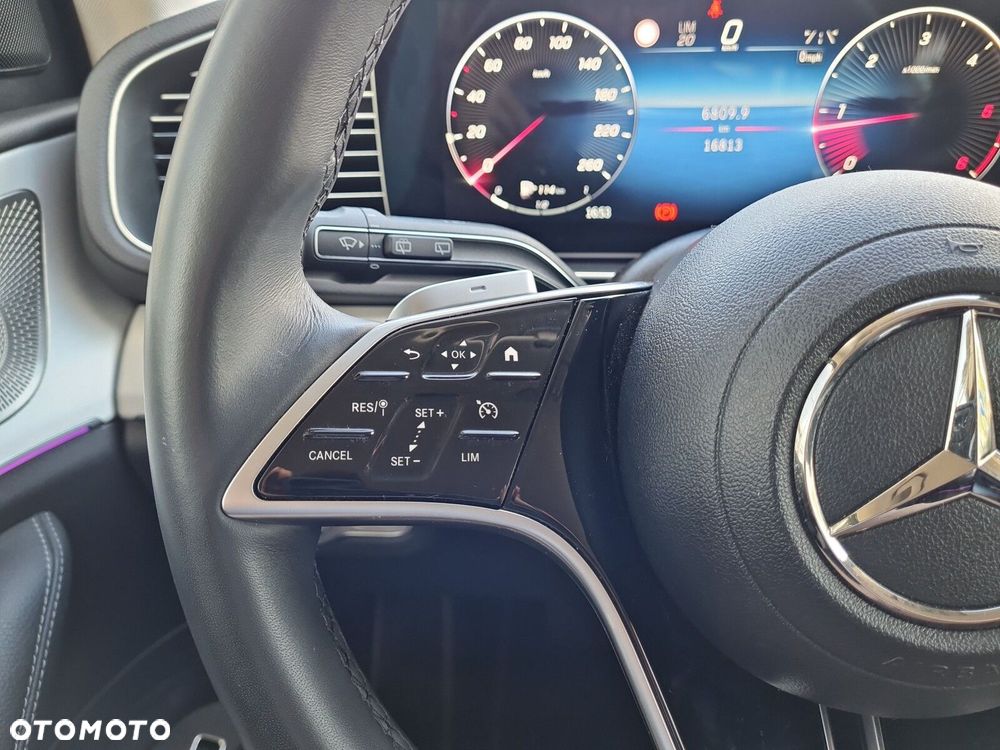 Mercedes-Benz GLE - 19