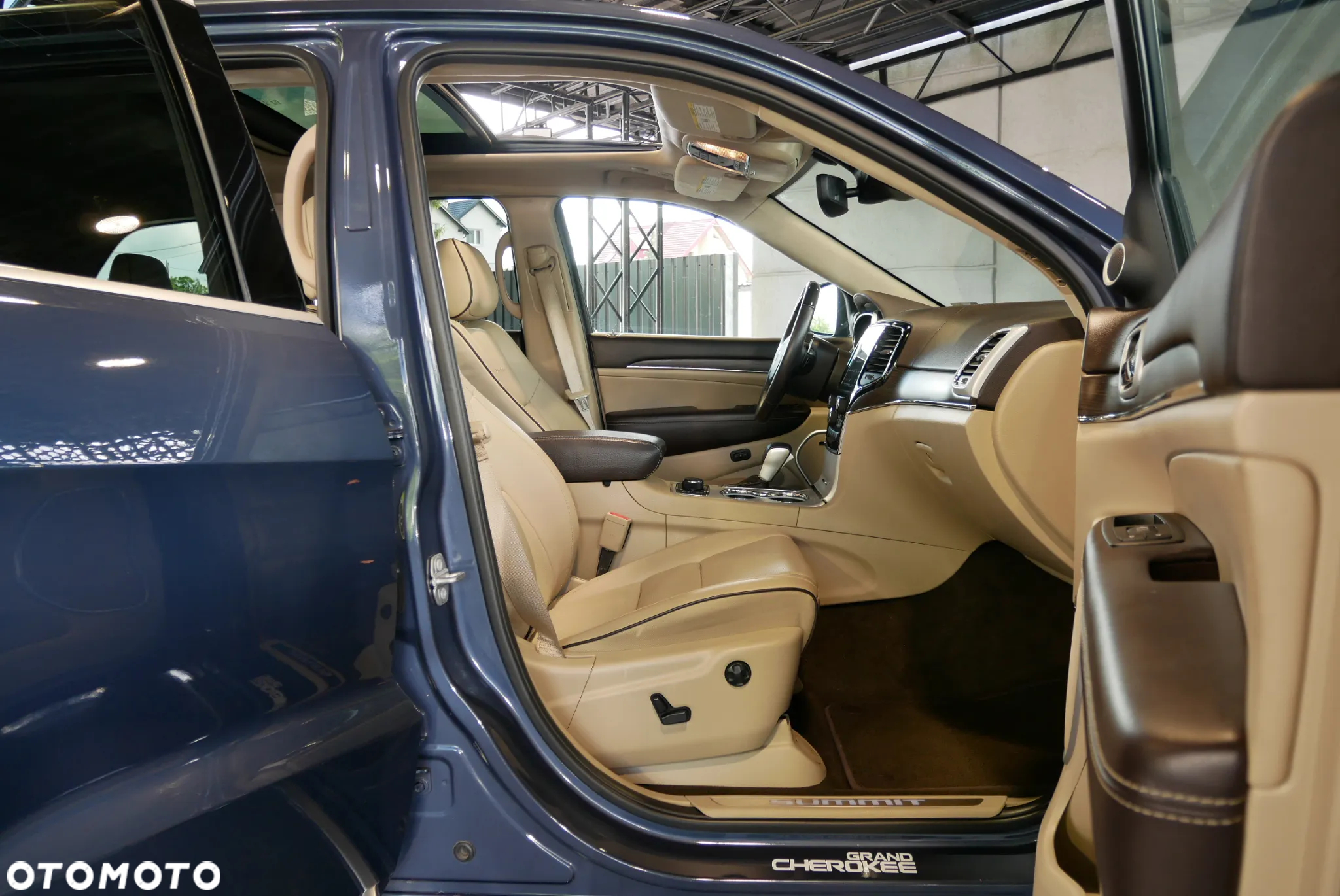 Jeep Grand Cherokee 5.7 V8 HEMI Summit - 9