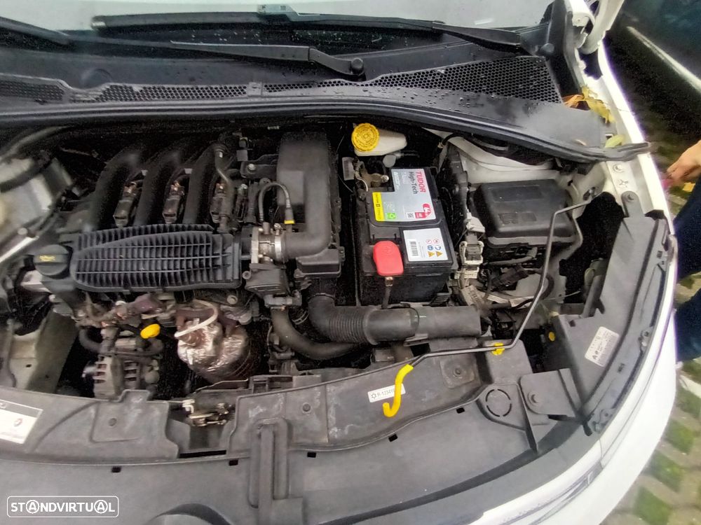 Citroën C3 1.2 PureTech Feel - 8