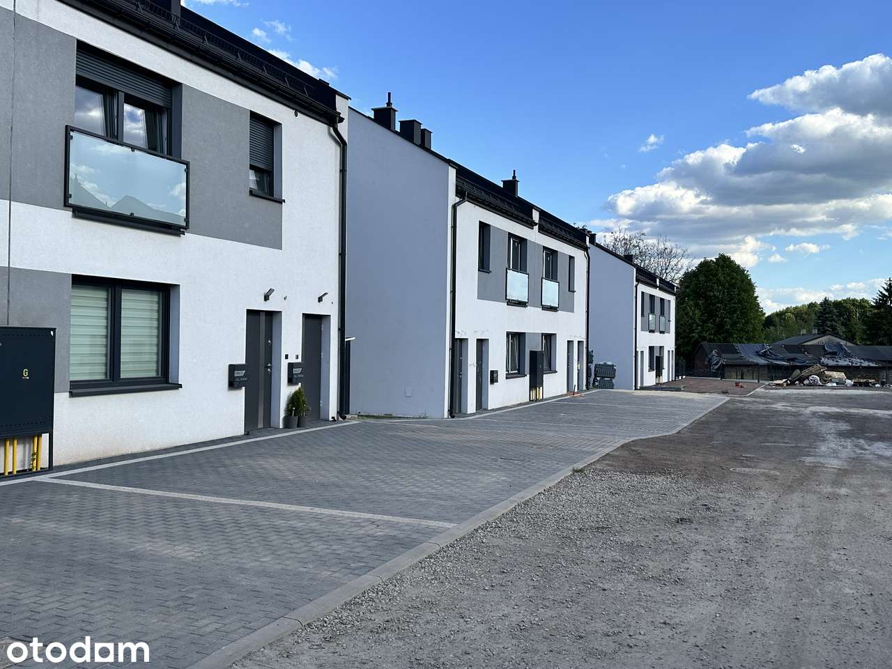 APARTAMENT Dwupoziomowy z ogródkiem bud. 4A, 5A,