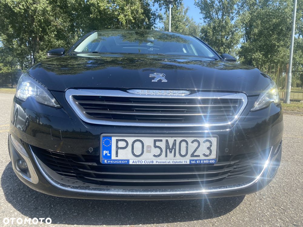 Peugeot 308 SW 1.2 PureTech Allure S&S - 3