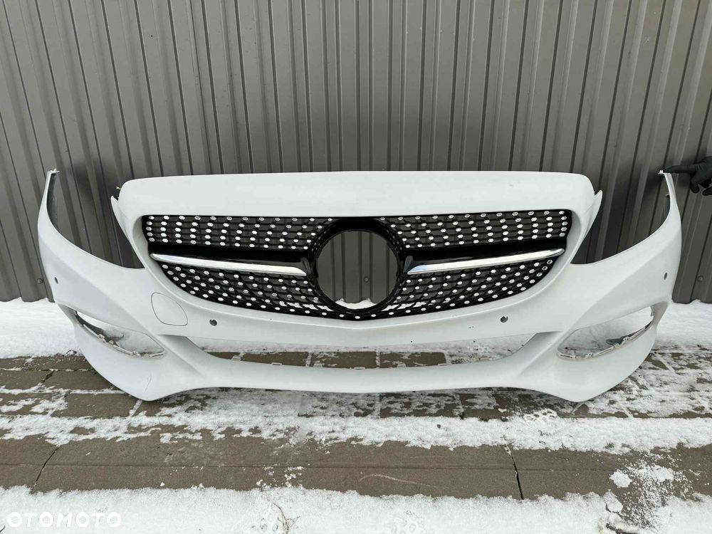 Mercedes C-klasa W205 Zderzak przód przednia Grill biały mat 6xPDC 2014-18r - 1