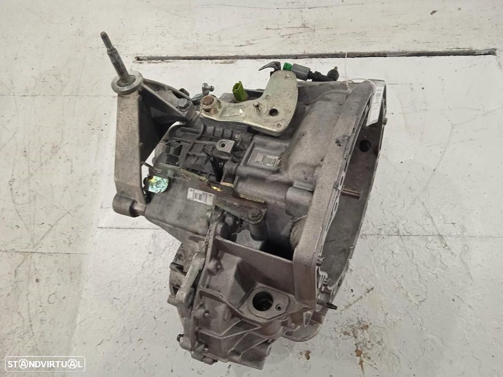 CAIXA VELOCIDADES RENAULT LAGUNA II 2001 -PK6002 - 2