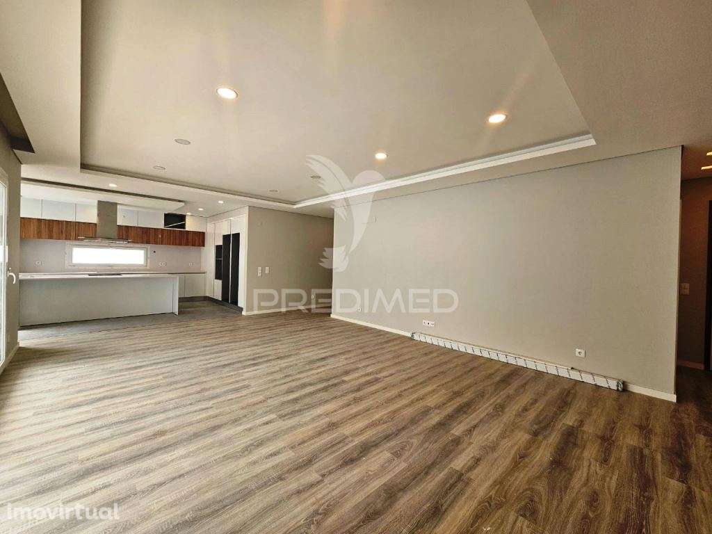 Moradia T4  c/Garagem e Piscina, Pronta Escriturar, Azeitão - Grande imagem: 2/40