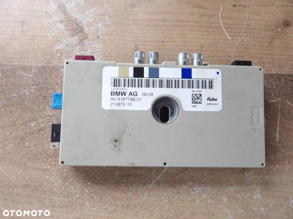 BMW - E93 - WZMACNIACZ ANTENY - MODULATOR - 9187798 - 1