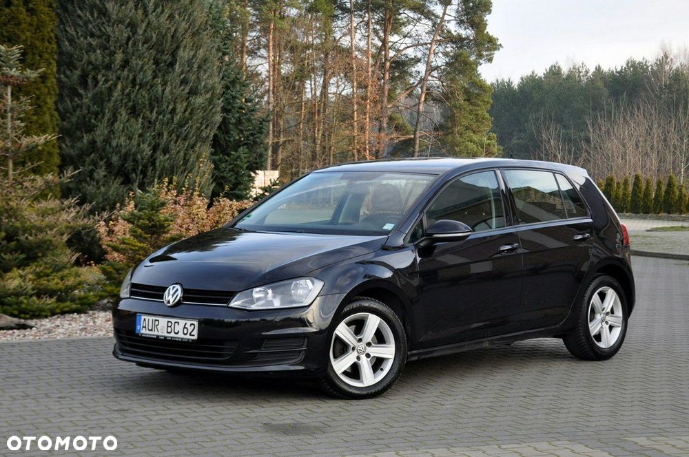 Volkswagen Golf - 10