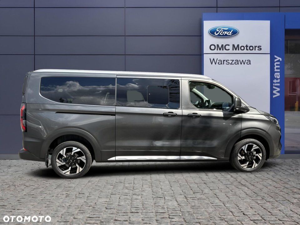 Ford Tourneo Custom - 6