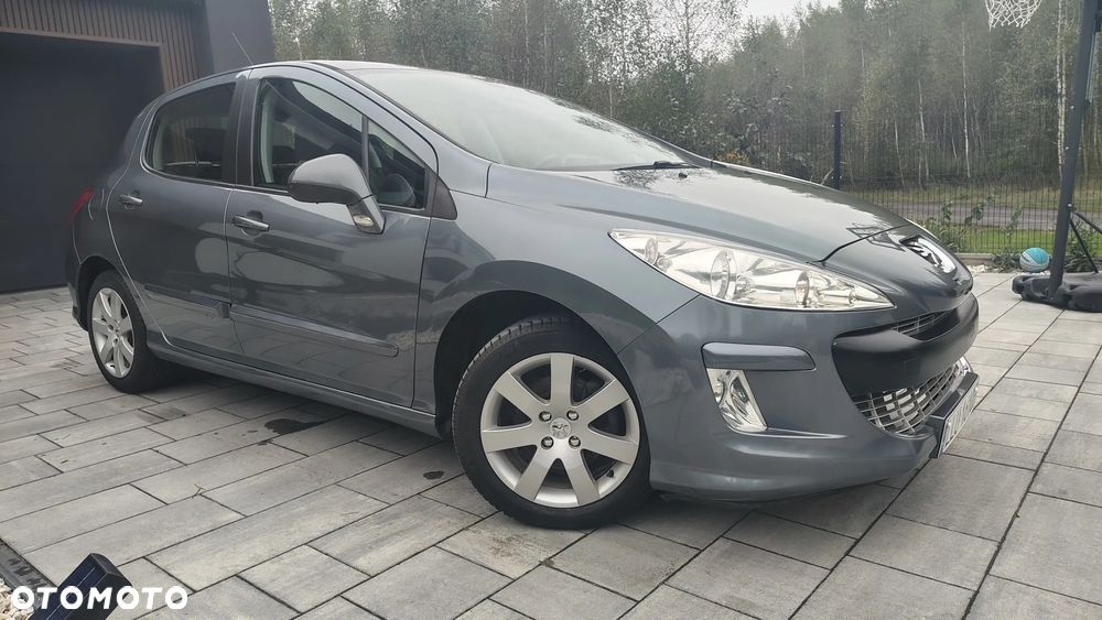 Peugeot 308 1.6 Premium Plus - 3