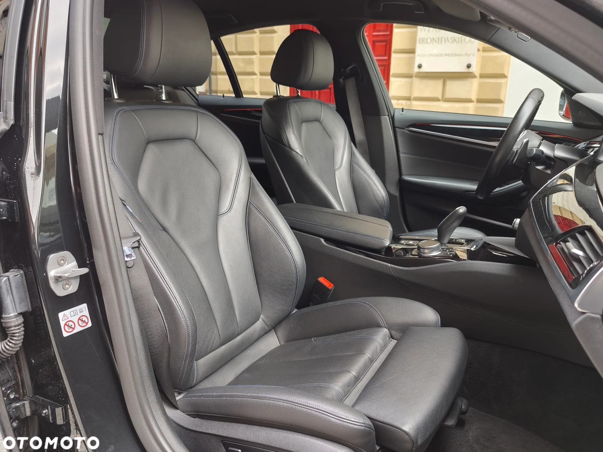 BMW Seria 5 540d xDrive M Sport Edition - 32