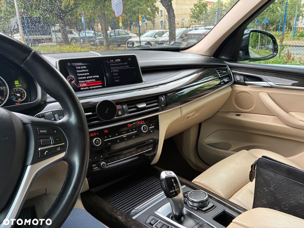 BMW X5 xDrive40d - 6