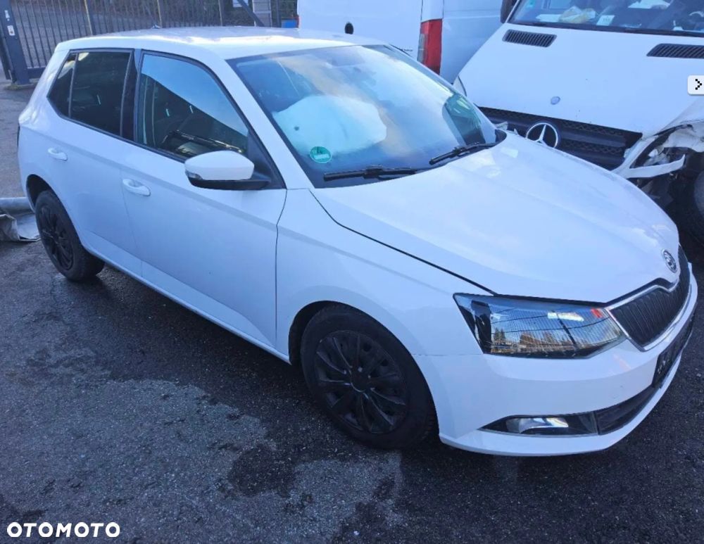 Skoda Fabia 1.0 MPI Ambition - 1