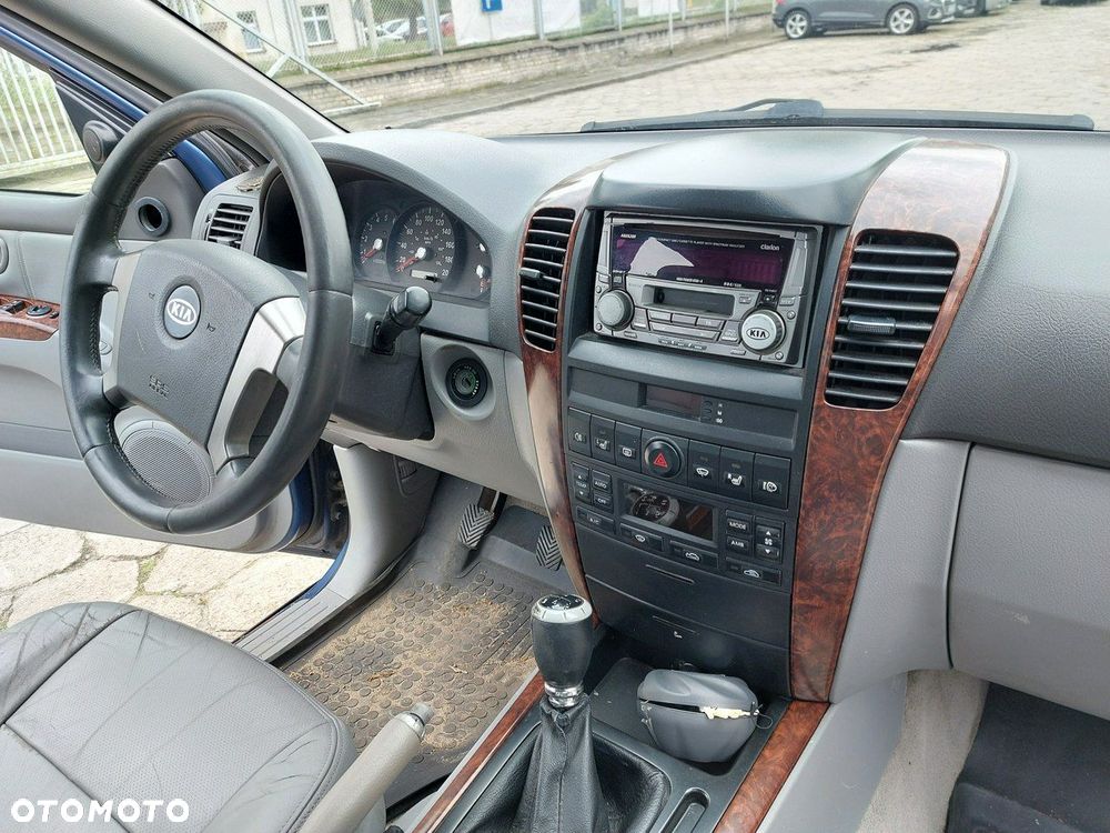 Kia Sorento - 14