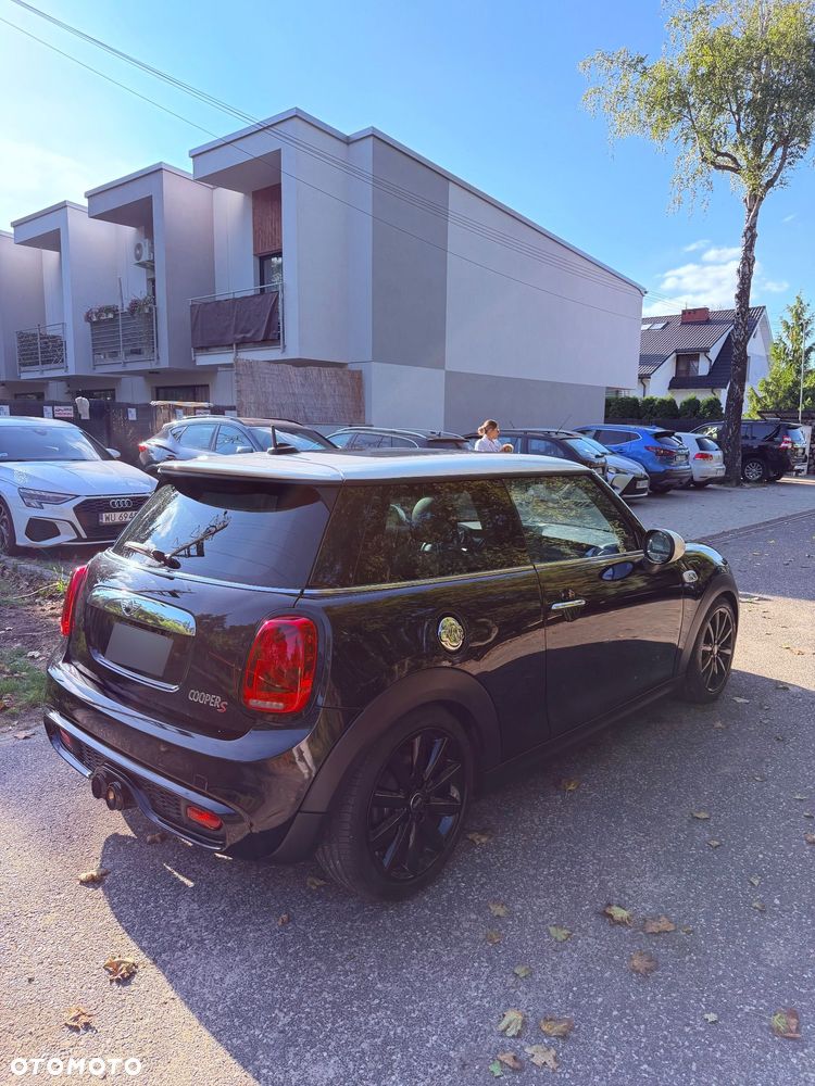 Mini Cooper S 2015 photo 3