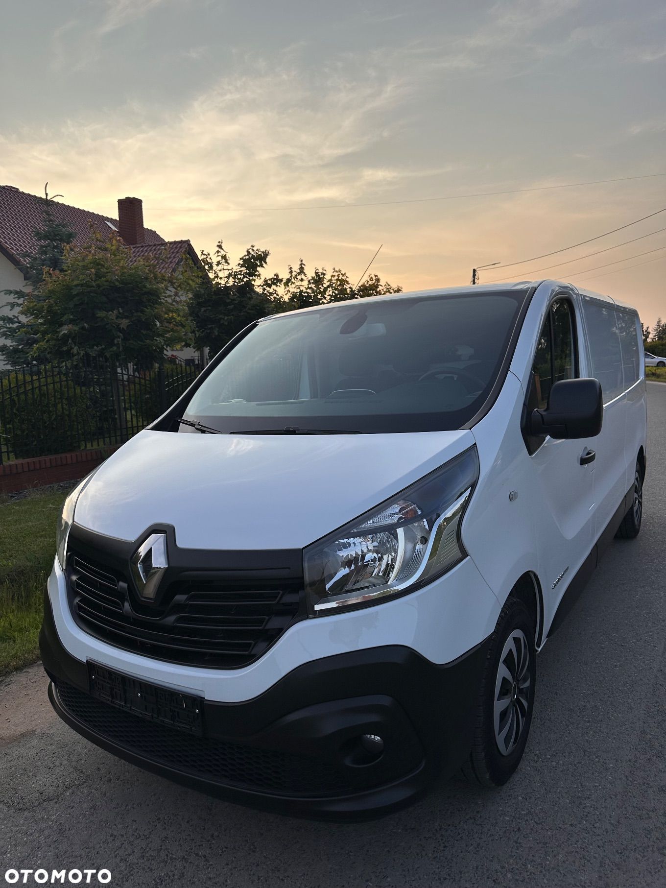 Renault Trafic - 1