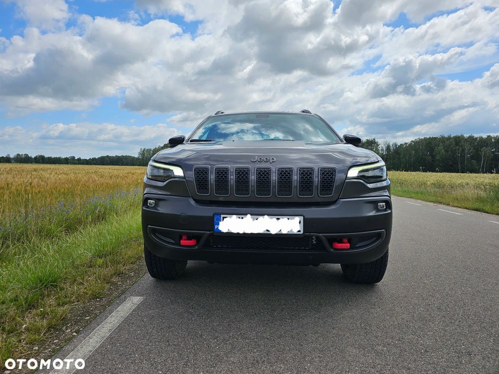Jeep Cherokee - 11